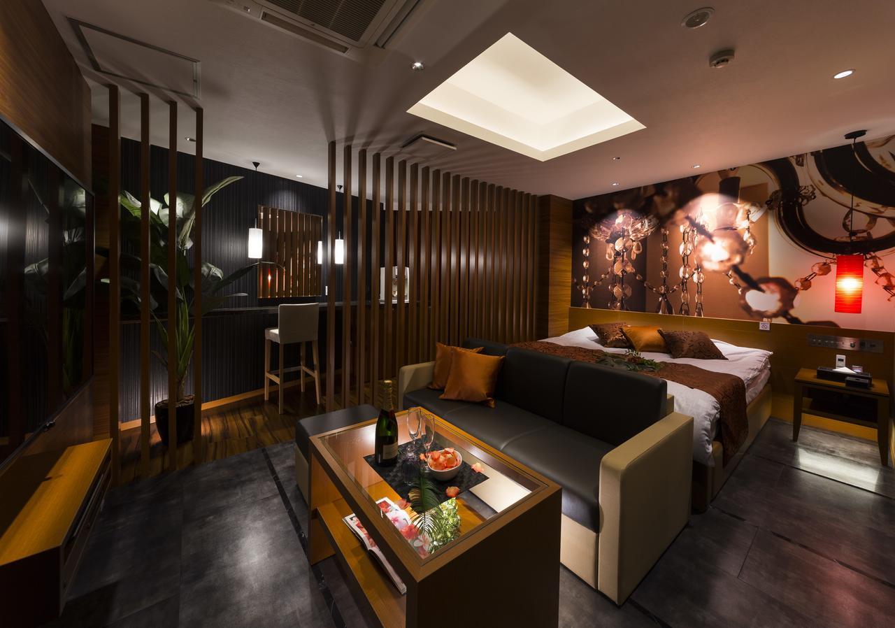 Hotel Plant Garden Resort (Adults Only) Toyokawa Exteriör bild