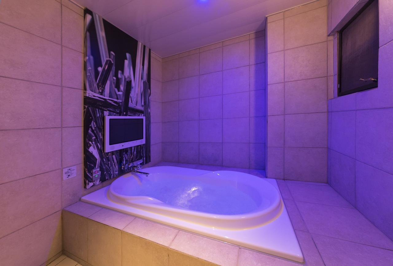 Hotel Plant Garden Resort (Adults Only) Toyokawa Exteriör bild
